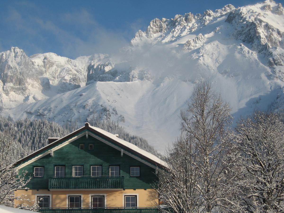 Appartement "Haus Lisa" In ラムサウ・アム・ダッハシュタイン エクステリア 写真